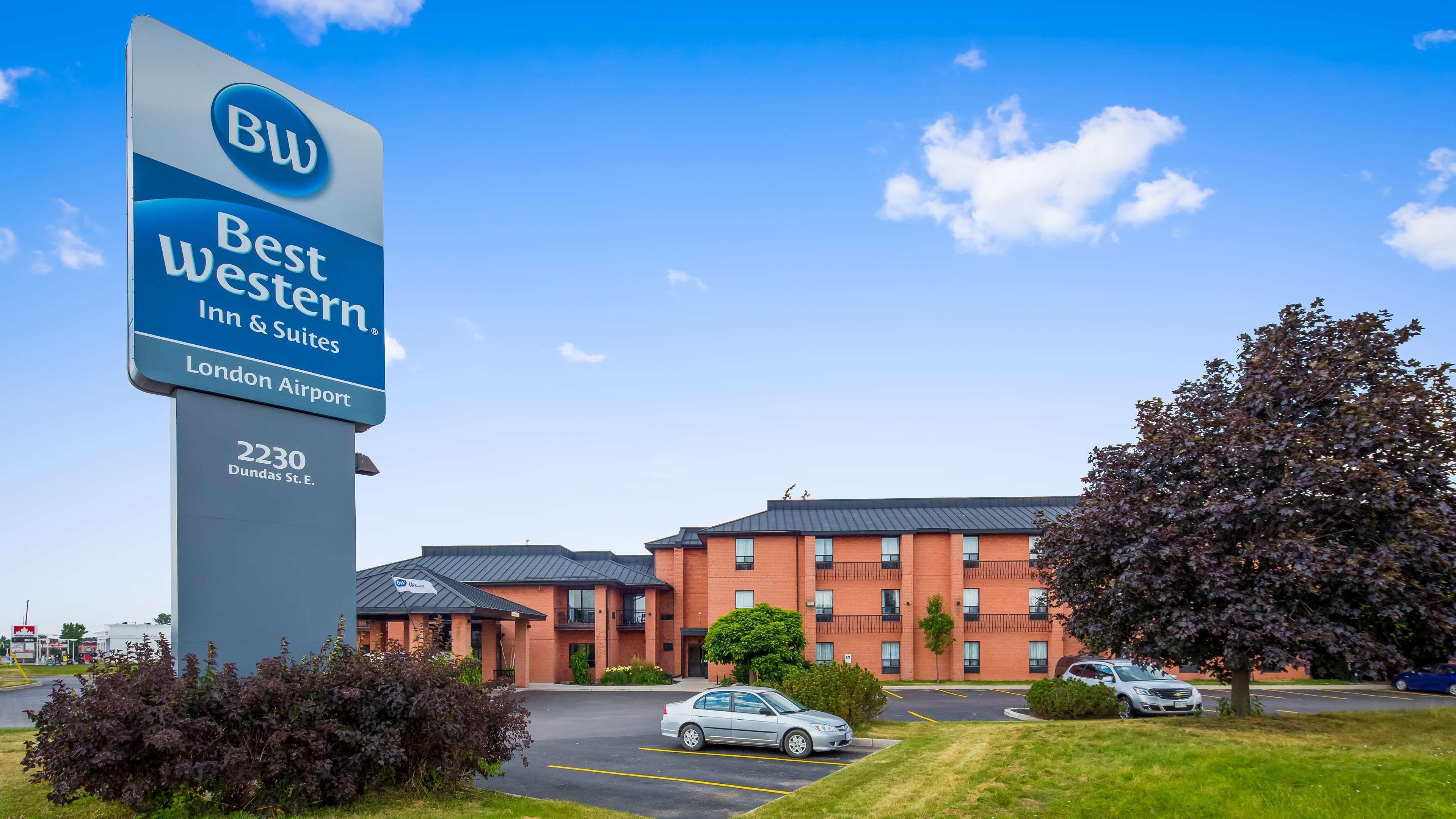 Best Western London Airport Inn & Suites Екстериор снимка